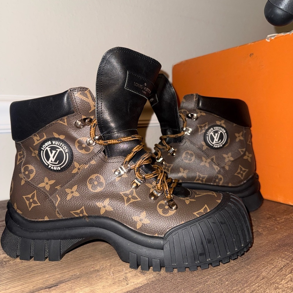 Louis Vuitton Black and Brown Monogram Boots